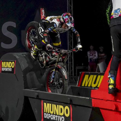 x-trial26_r7_barcelona_adshead_102952_ps.jpg