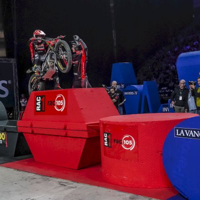 x-trial26_r7_barcelona_pechackova_03260_ps.jpg