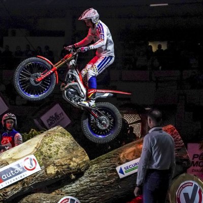 x-trial26_r8_hemingway-g_109447_ps.jpg