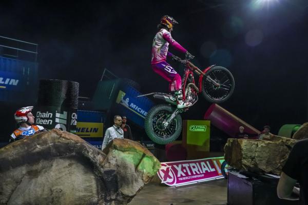 x-trial26_r6_busto-01925_ps.jpg