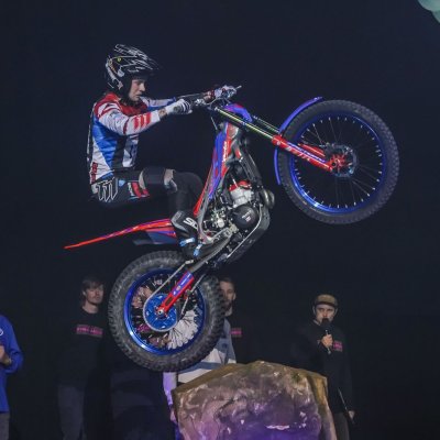 x-trial26_r6_dufrese-100735_ps.jpg