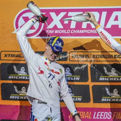 x-trial26_r6_podium-105176_ps.jpg