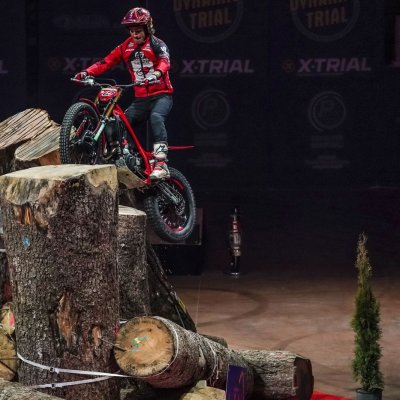 x-trial26_r5_busto_104321_ps.jpg