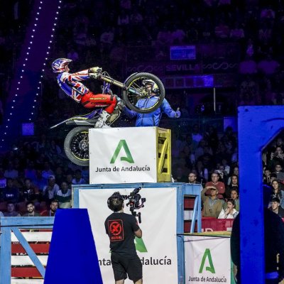 x-trial26_desnations_sevilla_gbr_102182_ps.jpg