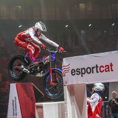 x-trial26_r9_hemingway-h_108116_ps.jpg